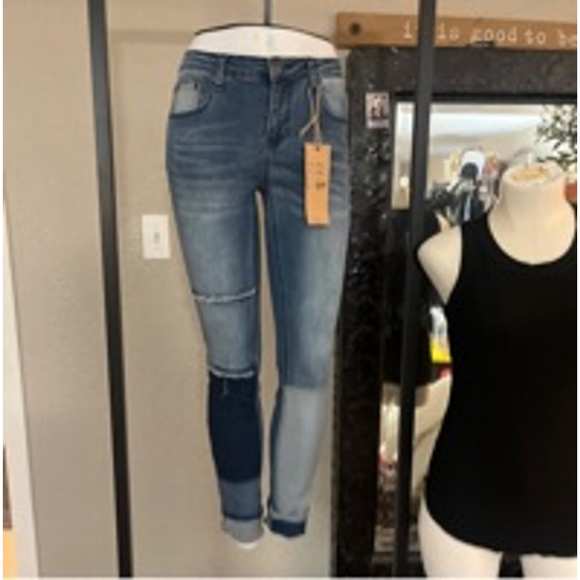 NWT size small women’s denim blue jeans by orange fashion village Canada - Picture 2 of 14